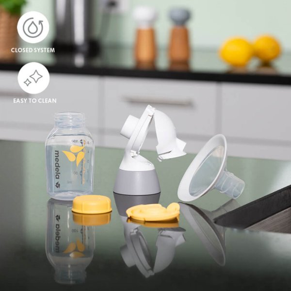 Medela Pump in Style with MaxFlow™ Breast Pump Set with Carry Bag