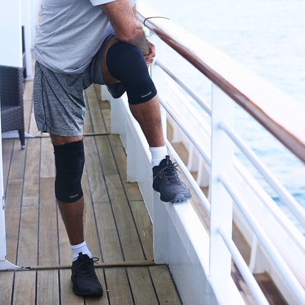 Green Drop Infused Compression Recovery Sleeve Knee Support