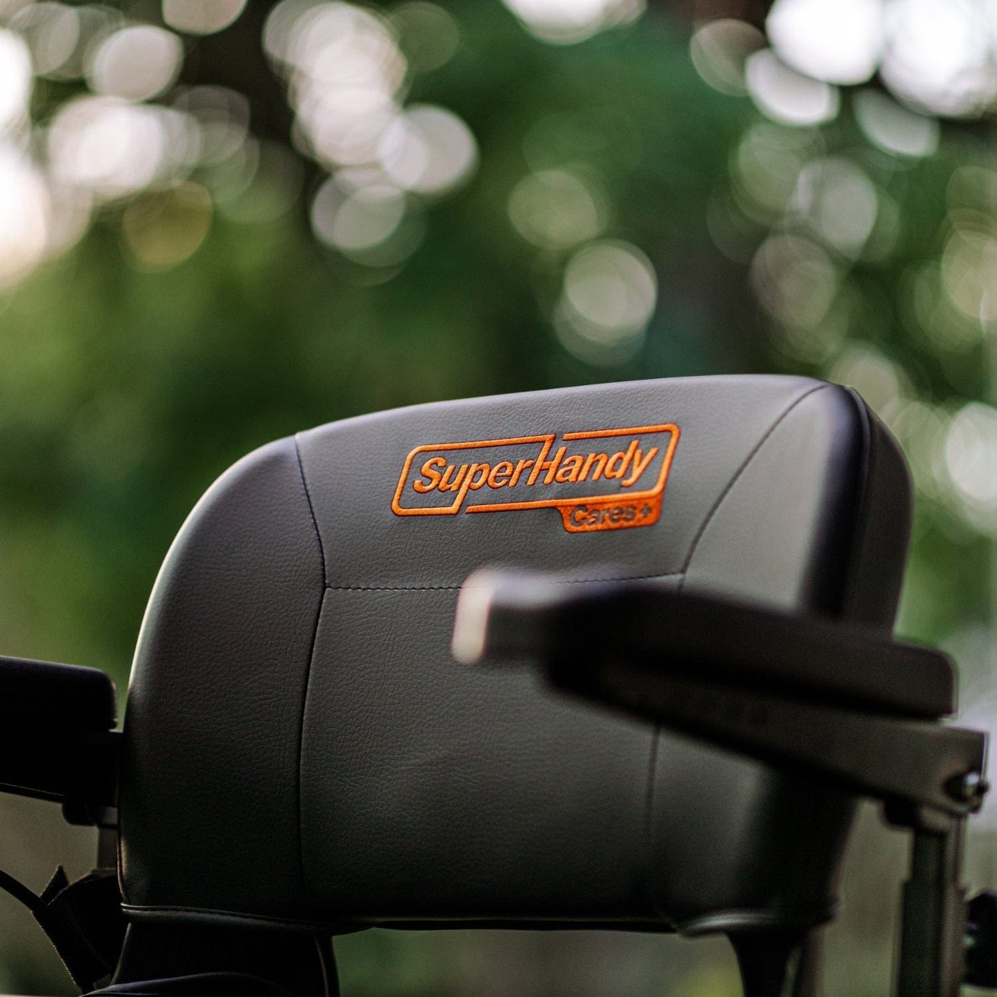 GoRide CRZ Powerchair - 300 lb Capacity, Rear-Wheel Drive, 6.7 Mile Range